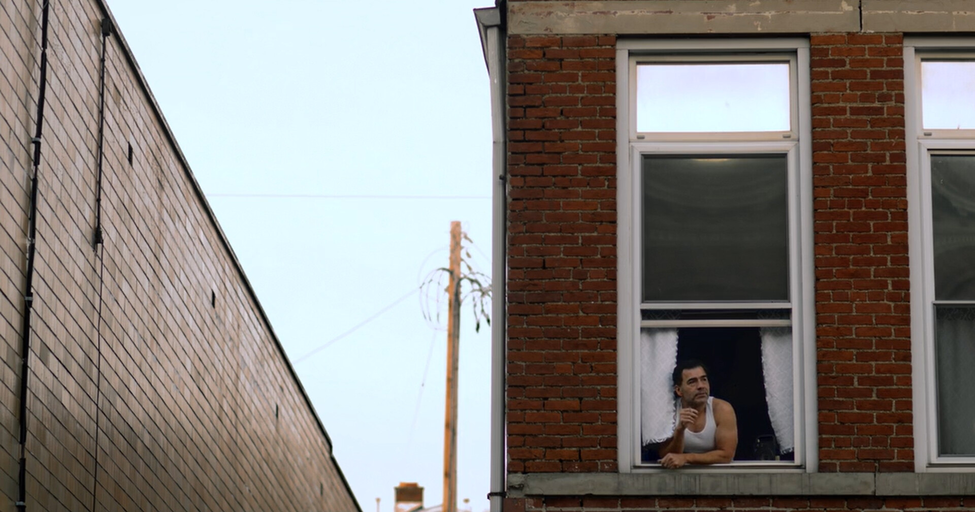 Sin Luces - video still